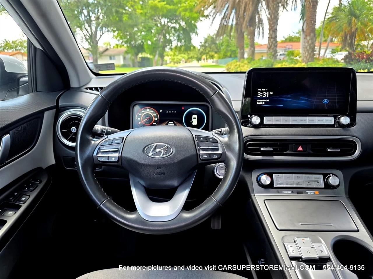 Hyundai Kona EV  2023