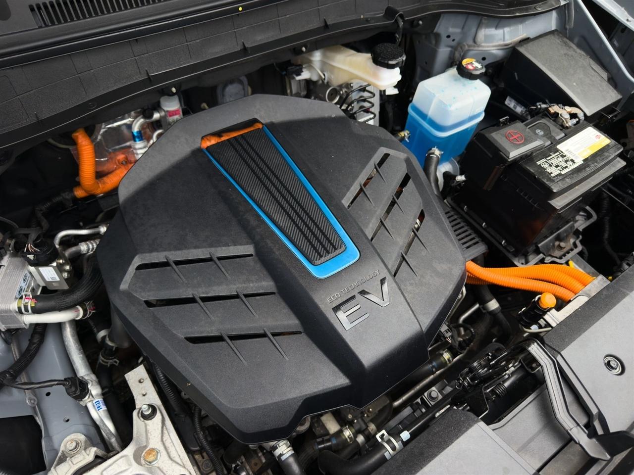 Hyundai Kona EV  2021