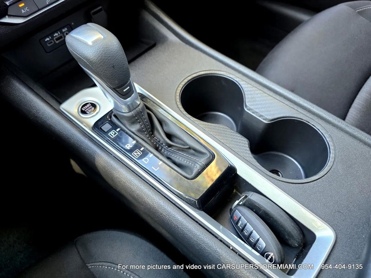 Nissan Altima  2025