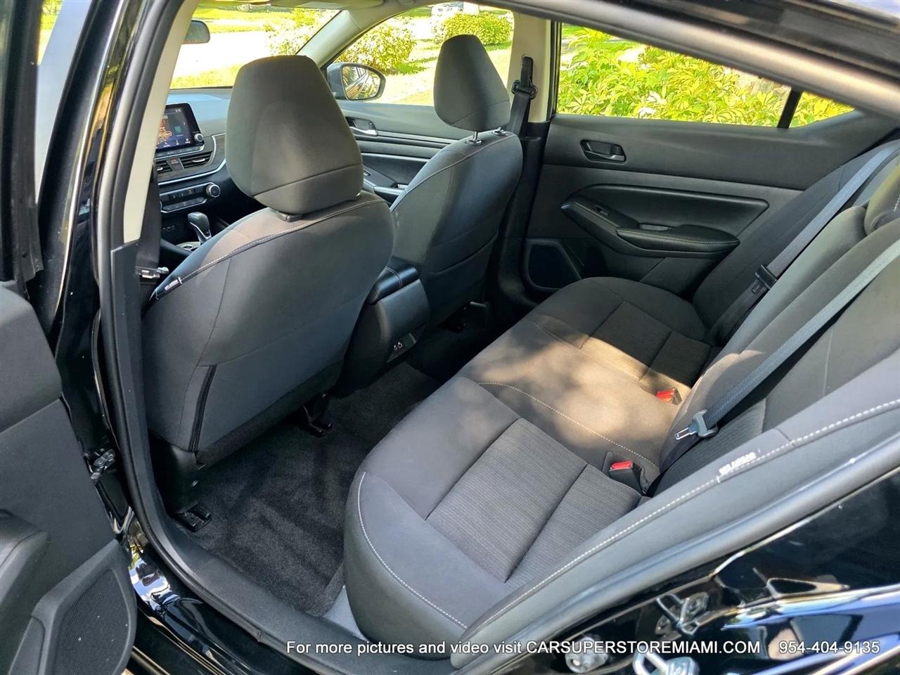 Nissan Altima  2025