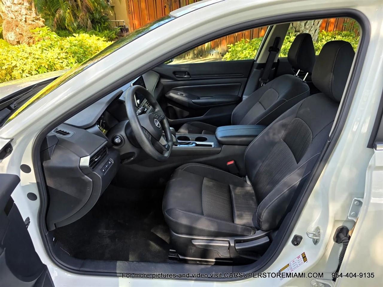 Nissan Altima  2025