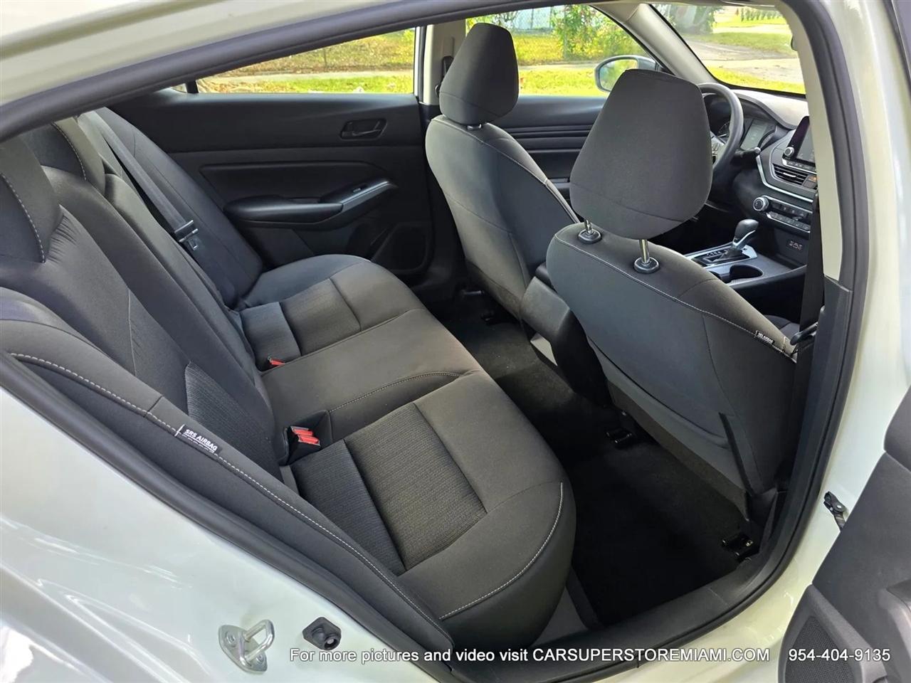 Nissan Altima  2025