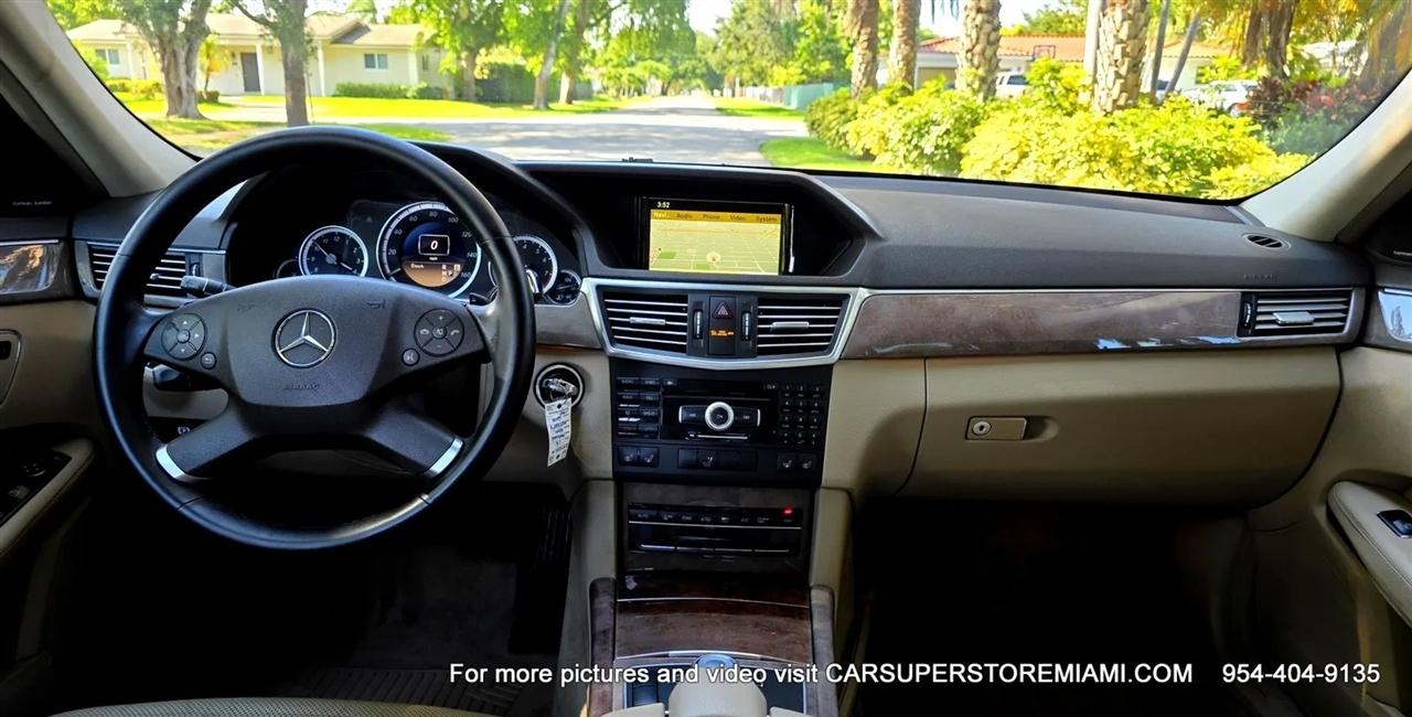 Mercedes-Benz E-Class Wagon  2011