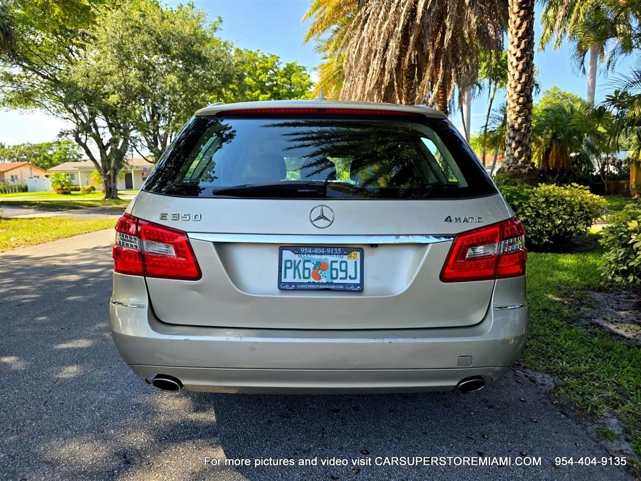 Mercedes-Benz E-Class Wagon  2011