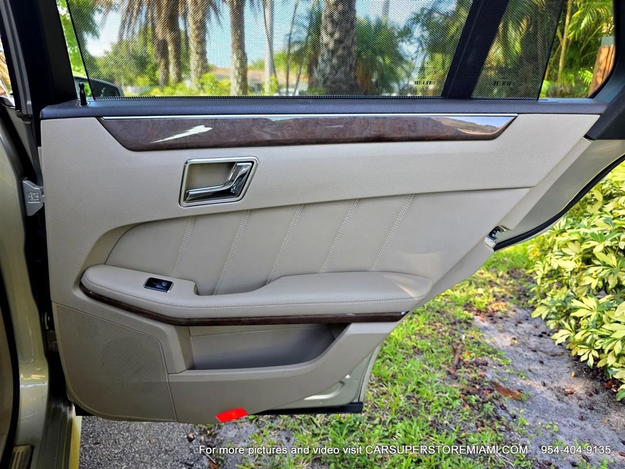 Mercedes-Benz E-Class Wagon  2011