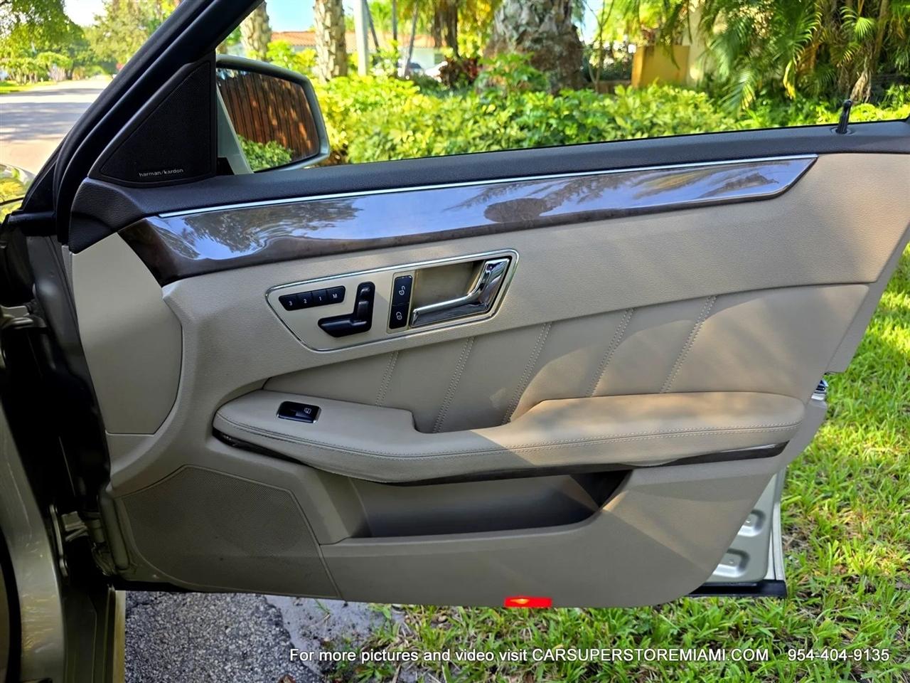 Mercedes-Benz E-Class Wagon  2011