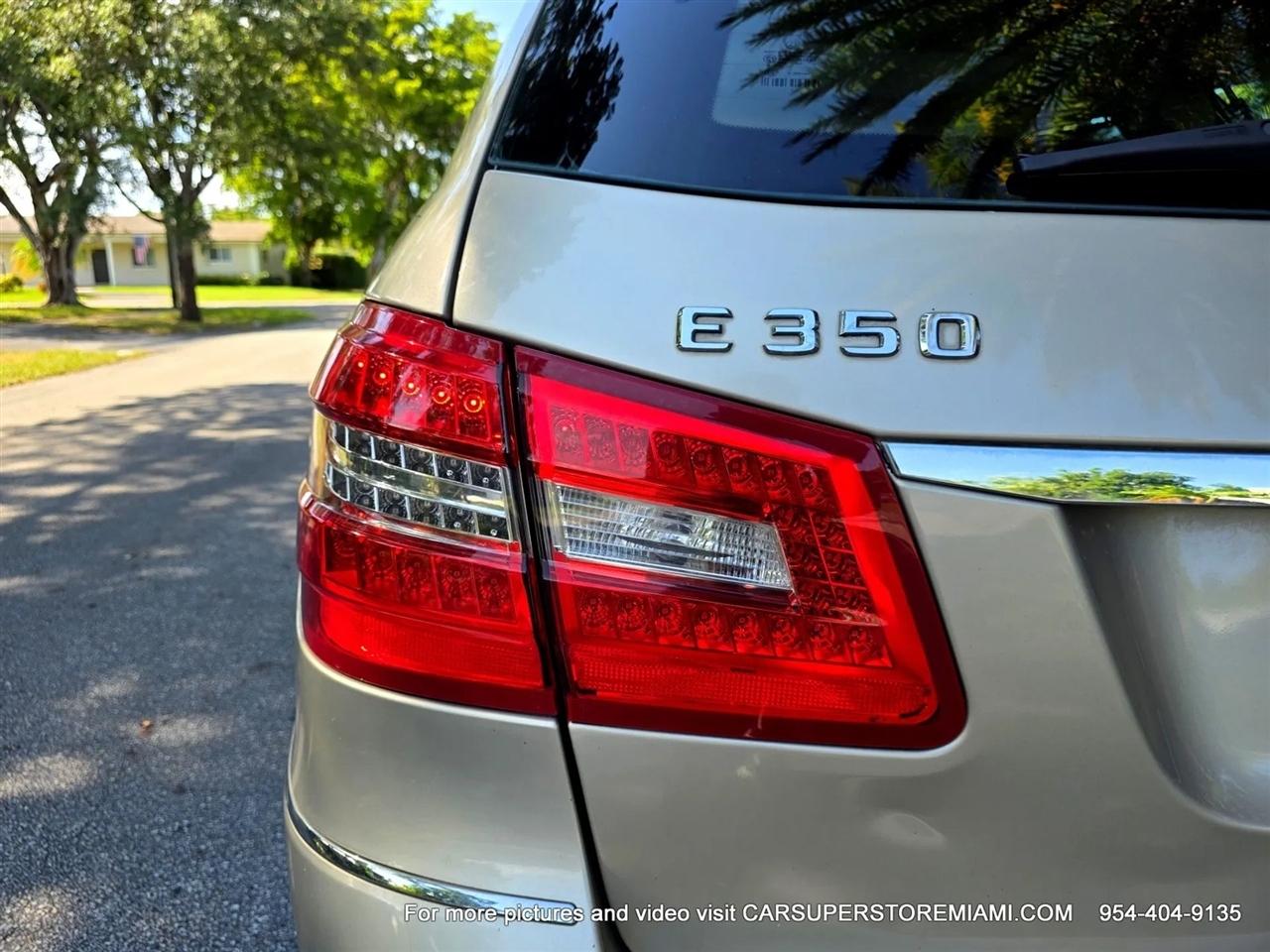 Mercedes-Benz E-Class Wagon  2011