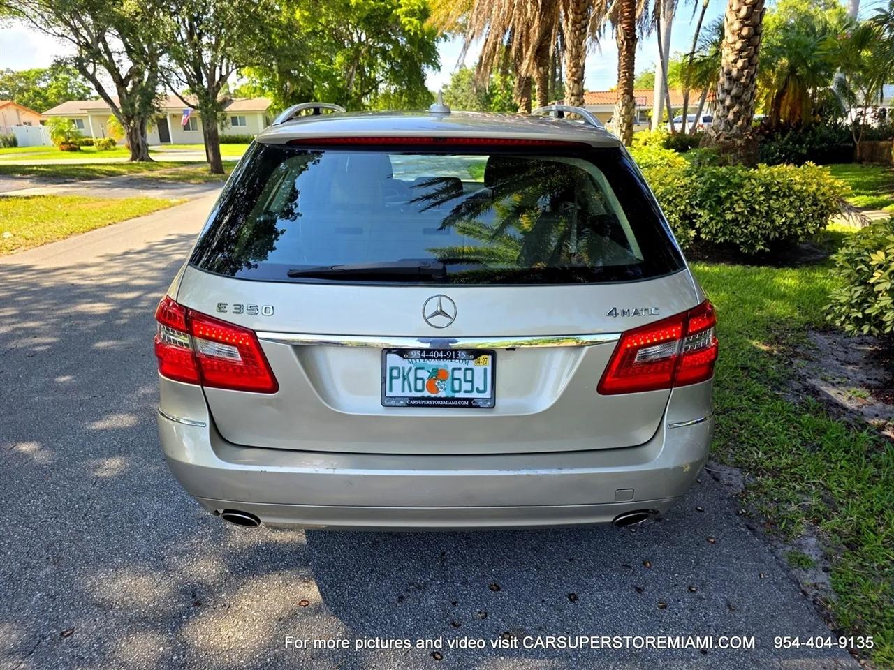 Mercedes-Benz E-Class Wagon  2011
