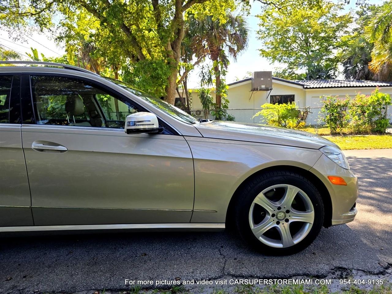 Mercedes-Benz E-Class Wagon  2011