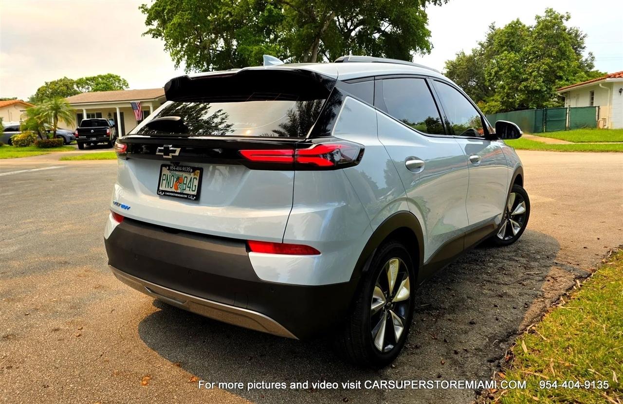 Chevrolet Bolt EV  2023