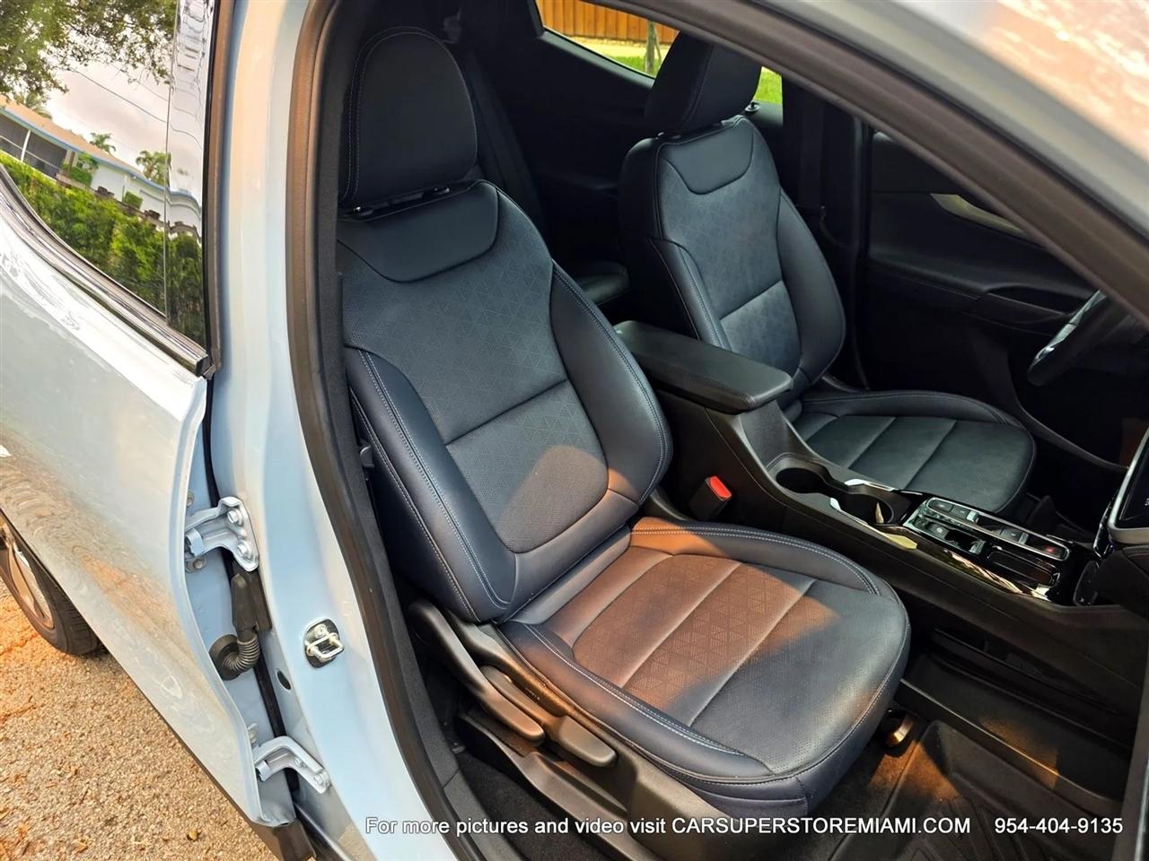 Chevrolet Bolt EV  2023