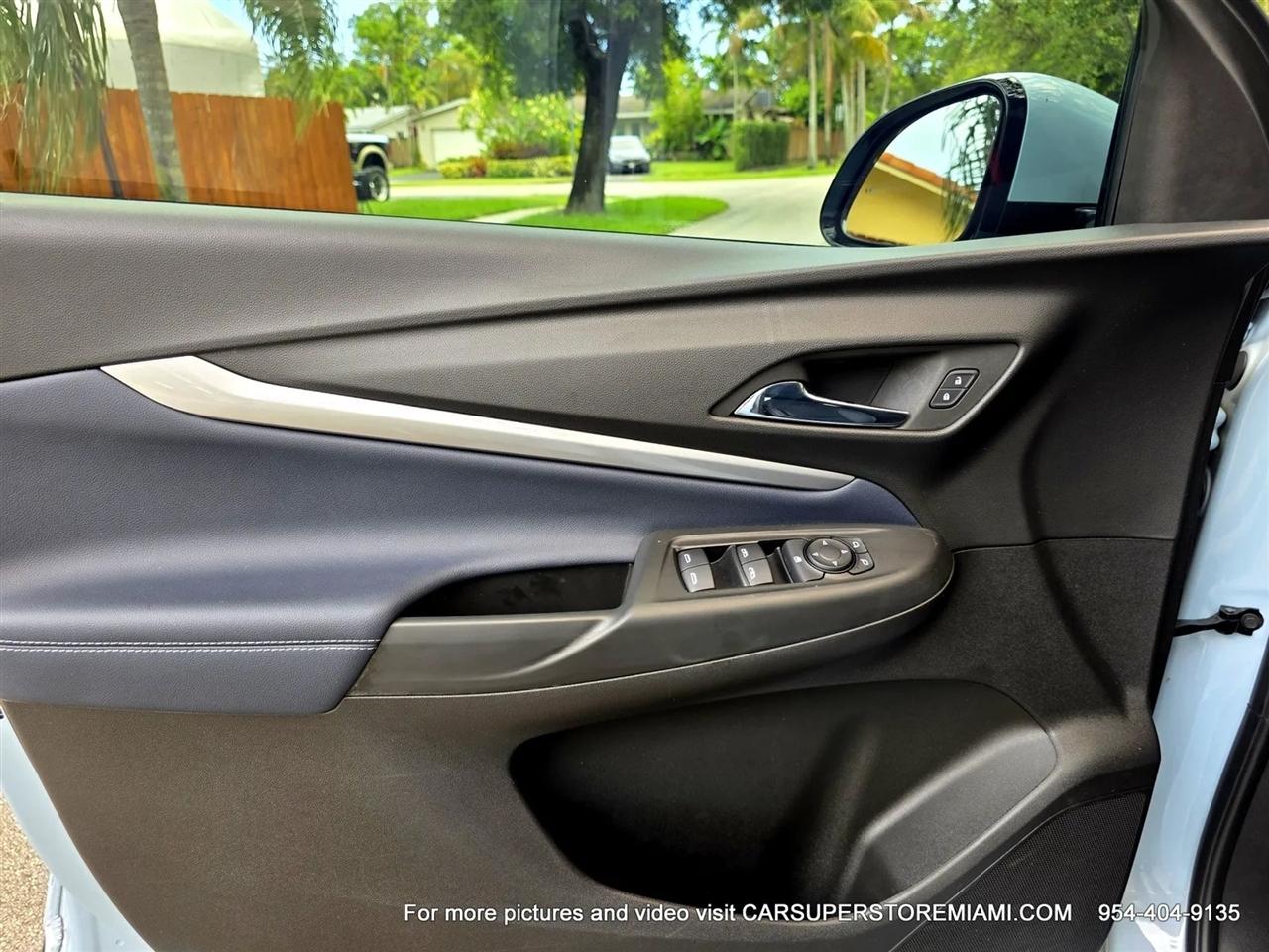 Chevrolet Bolt EV  2023
