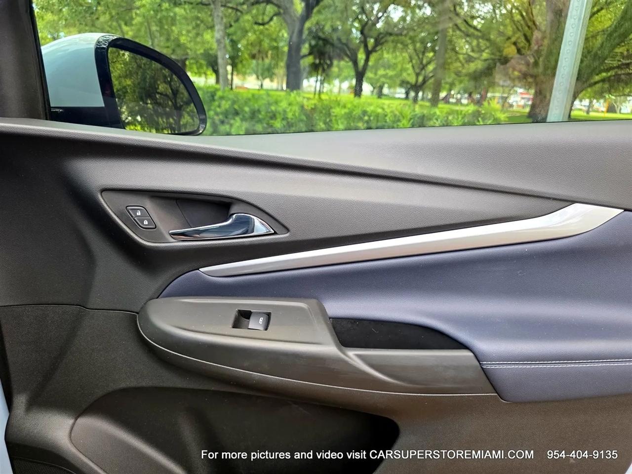 Chevrolet Bolt EV  2023