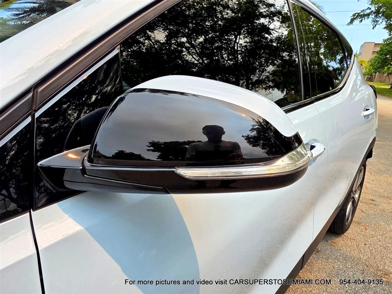 Chevrolet Bolt EV  2023
