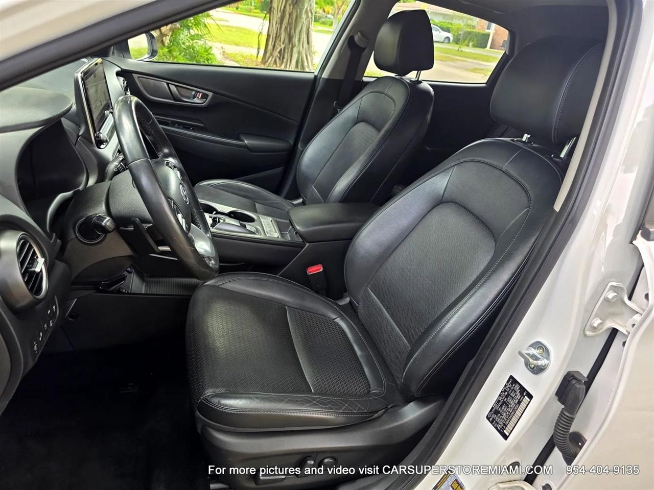 Hyundai Kona EV  2021