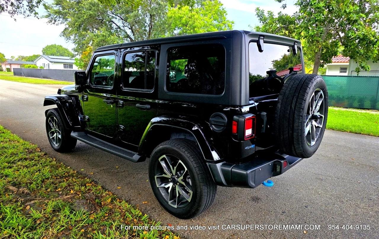 Jeep Wrangler 4xe  2024