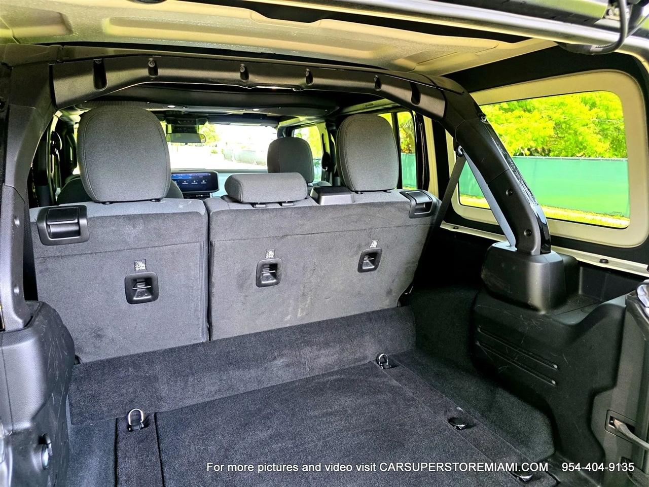 Jeep Wrangler 4xe  2024