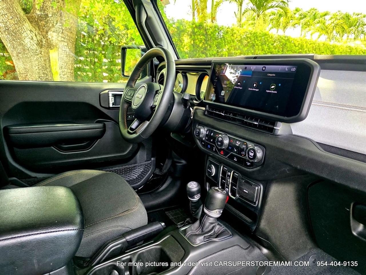 Jeep Wrangler 4xe  2024