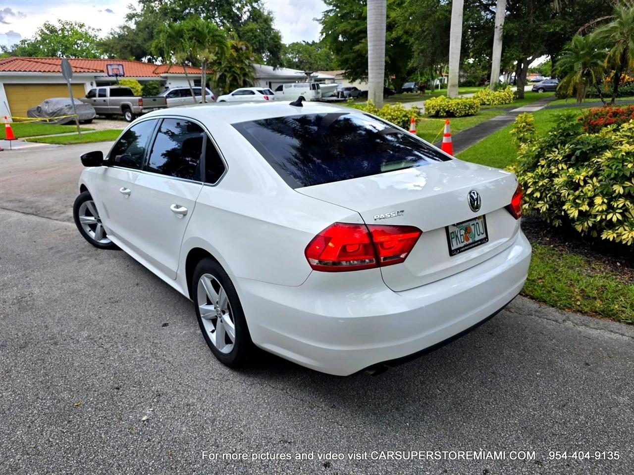 Volkswagen Passat  2015
