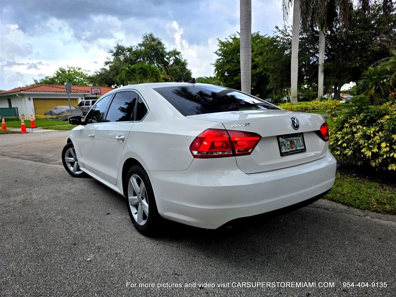 Volkswagen Passat  2015