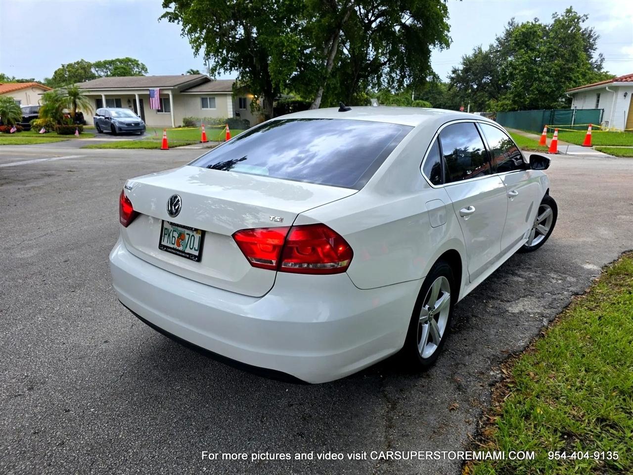 Volkswagen Passat  2015