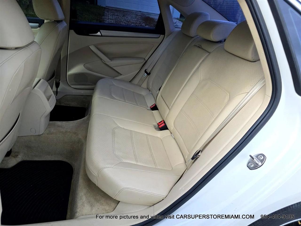 Volkswagen Passat  2015