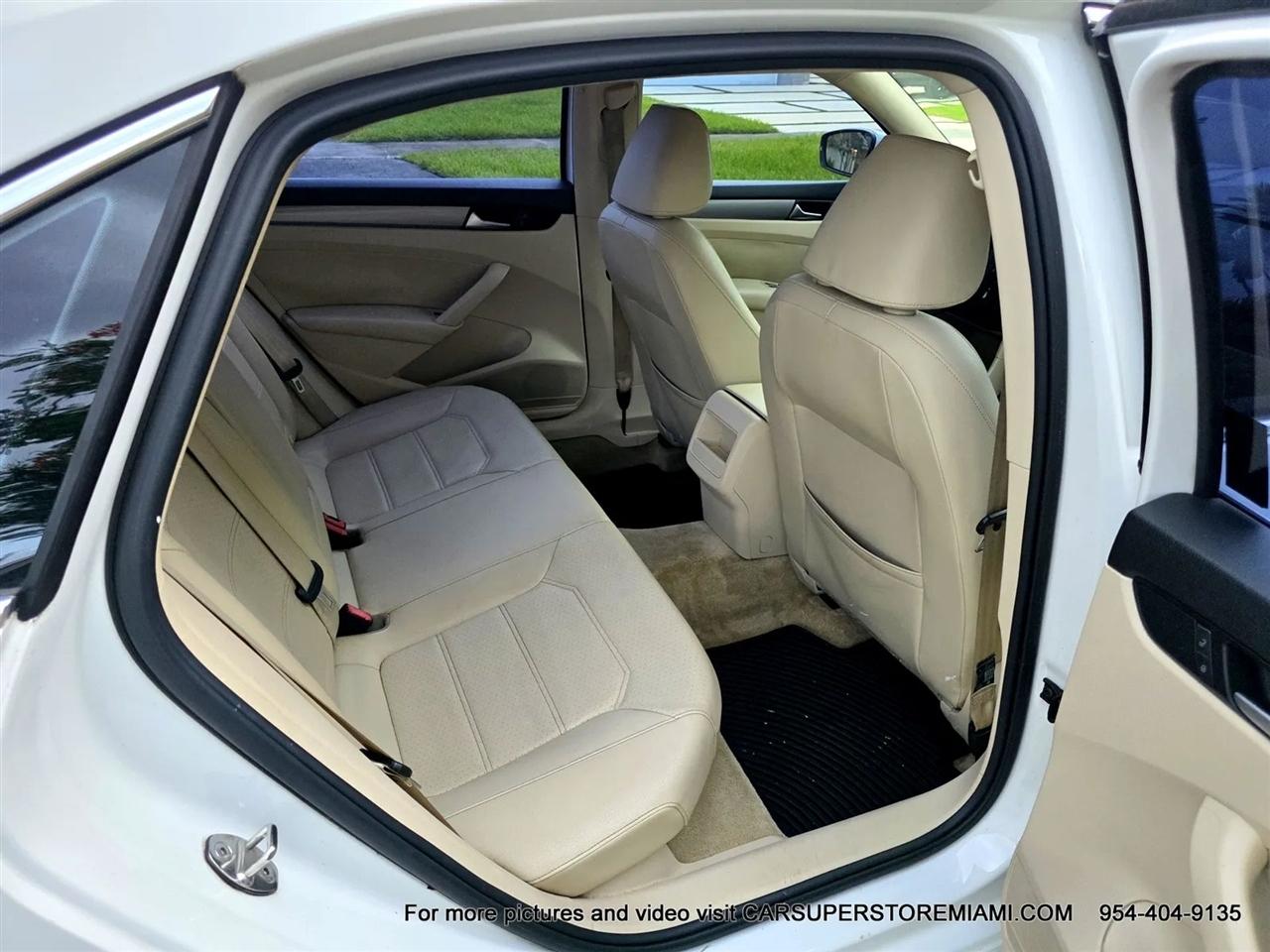 Volkswagen Passat  2015