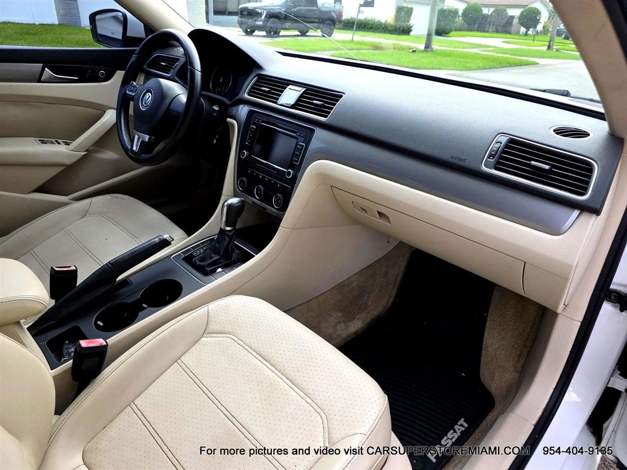 Volkswagen Passat  2015
