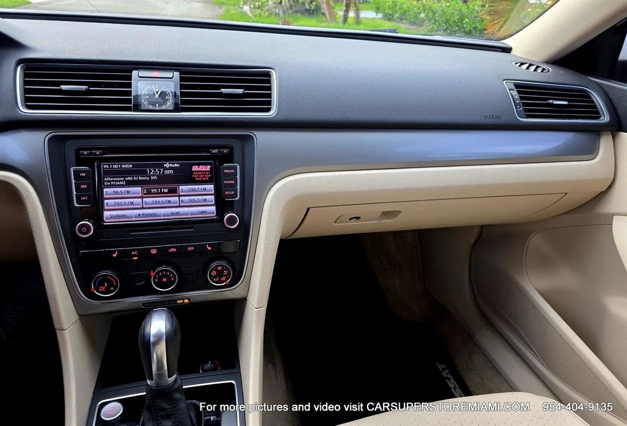 Volkswagen Passat  2015