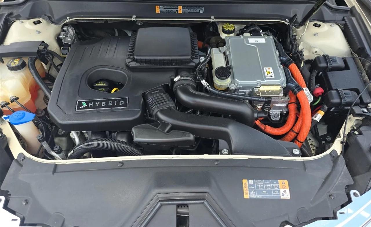 Lincoln MKZ Hybrid  2014