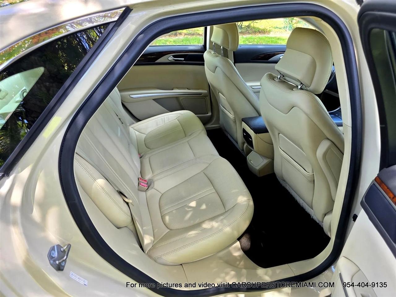 Lincoln MKZ Hybrid  2014