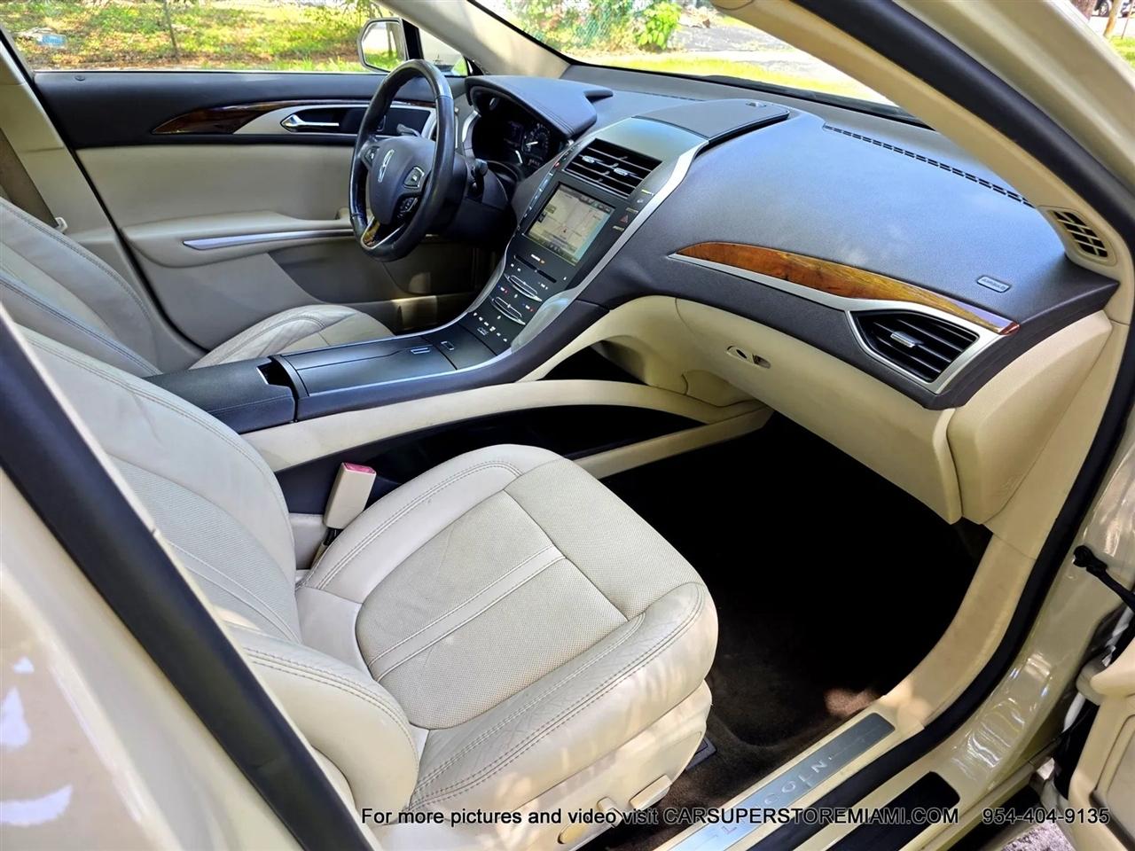 Lincoln MKZ Hybrid  2014