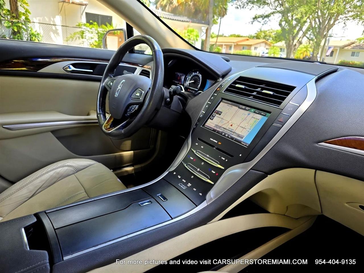 Lincoln MKZ Hybrid  2014
