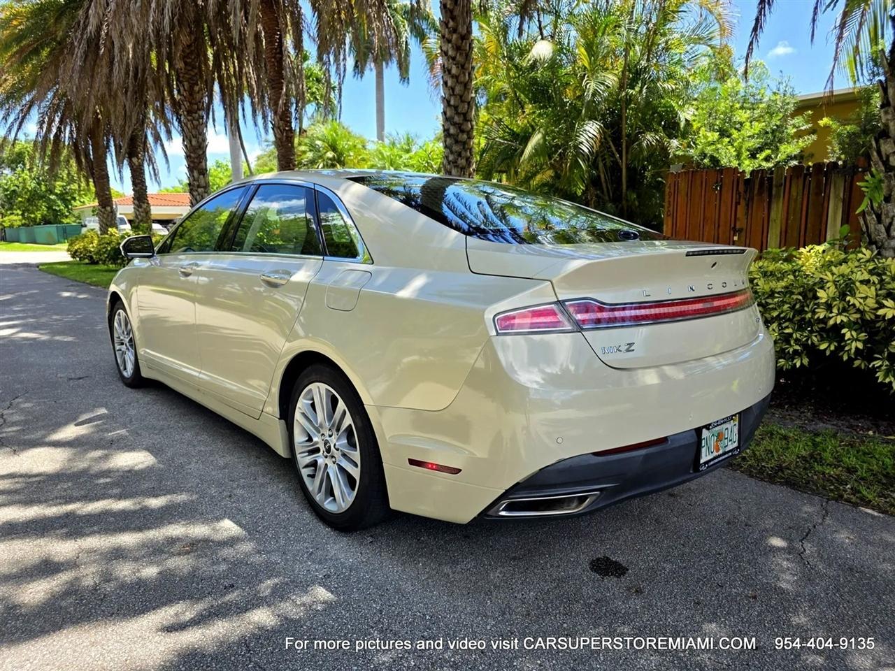 Lincoln MKZ Hybrid  2014