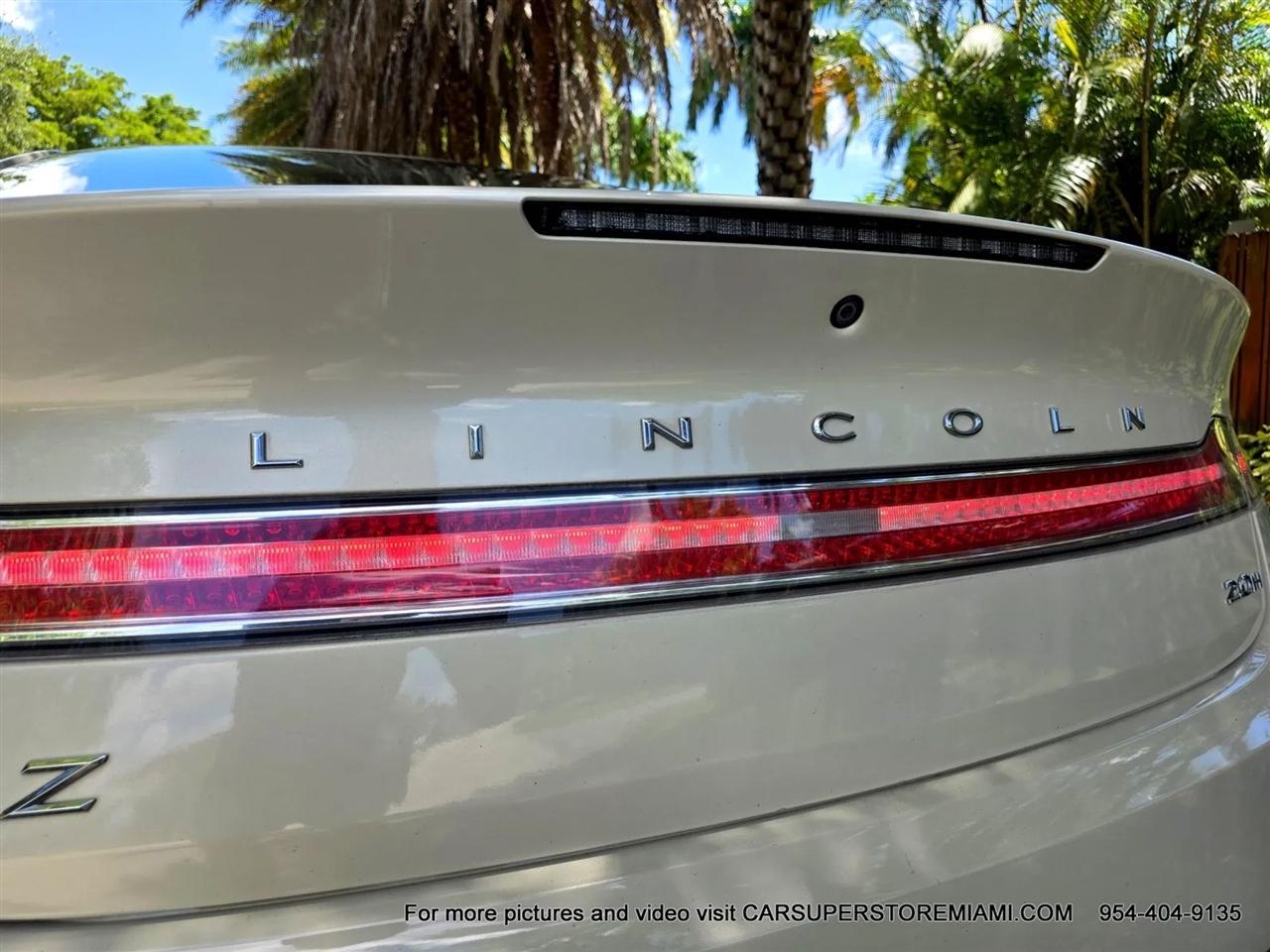 Lincoln MKZ Hybrid  2014