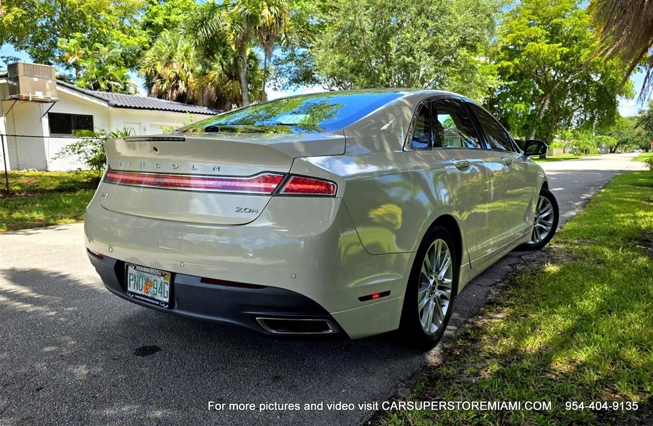 Lincoln MKZ Hybrid  2014