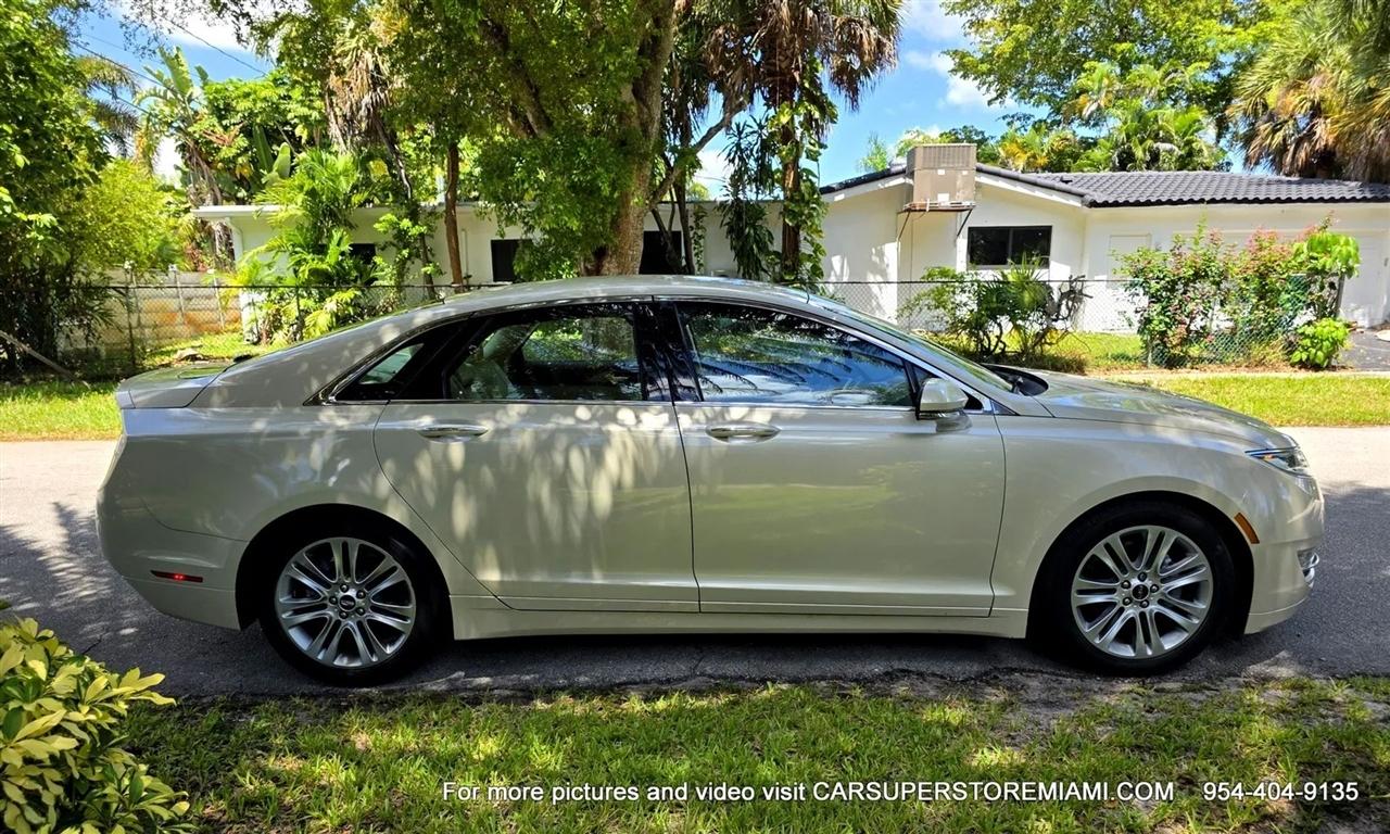 Lincoln MKZ Hybrid  2014