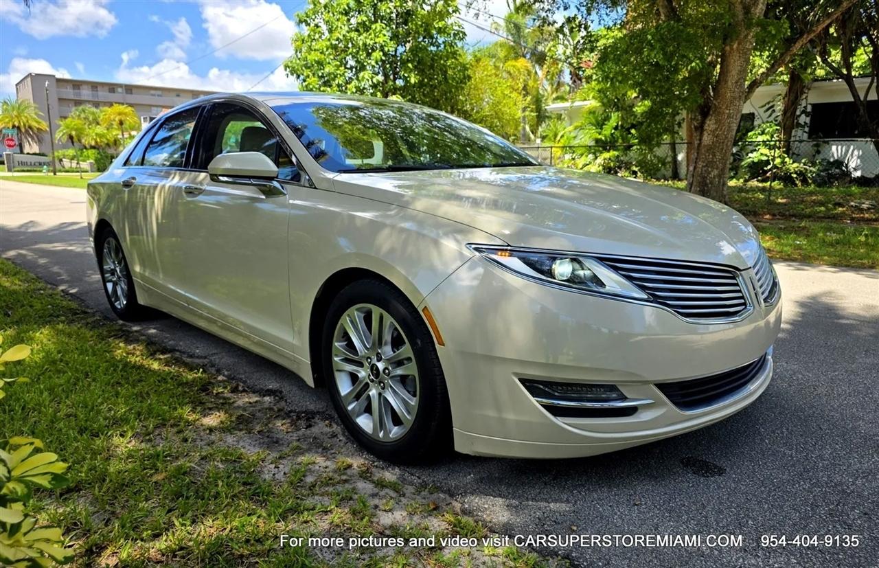 Lincoln MKZ Hybrid  2014