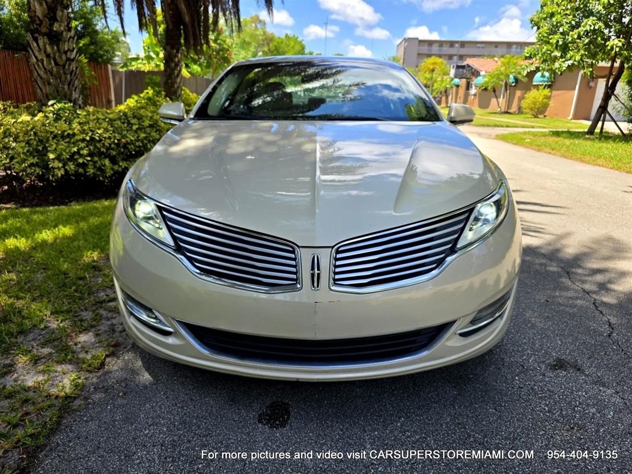 Lincoln MKZ Hybrid  2014