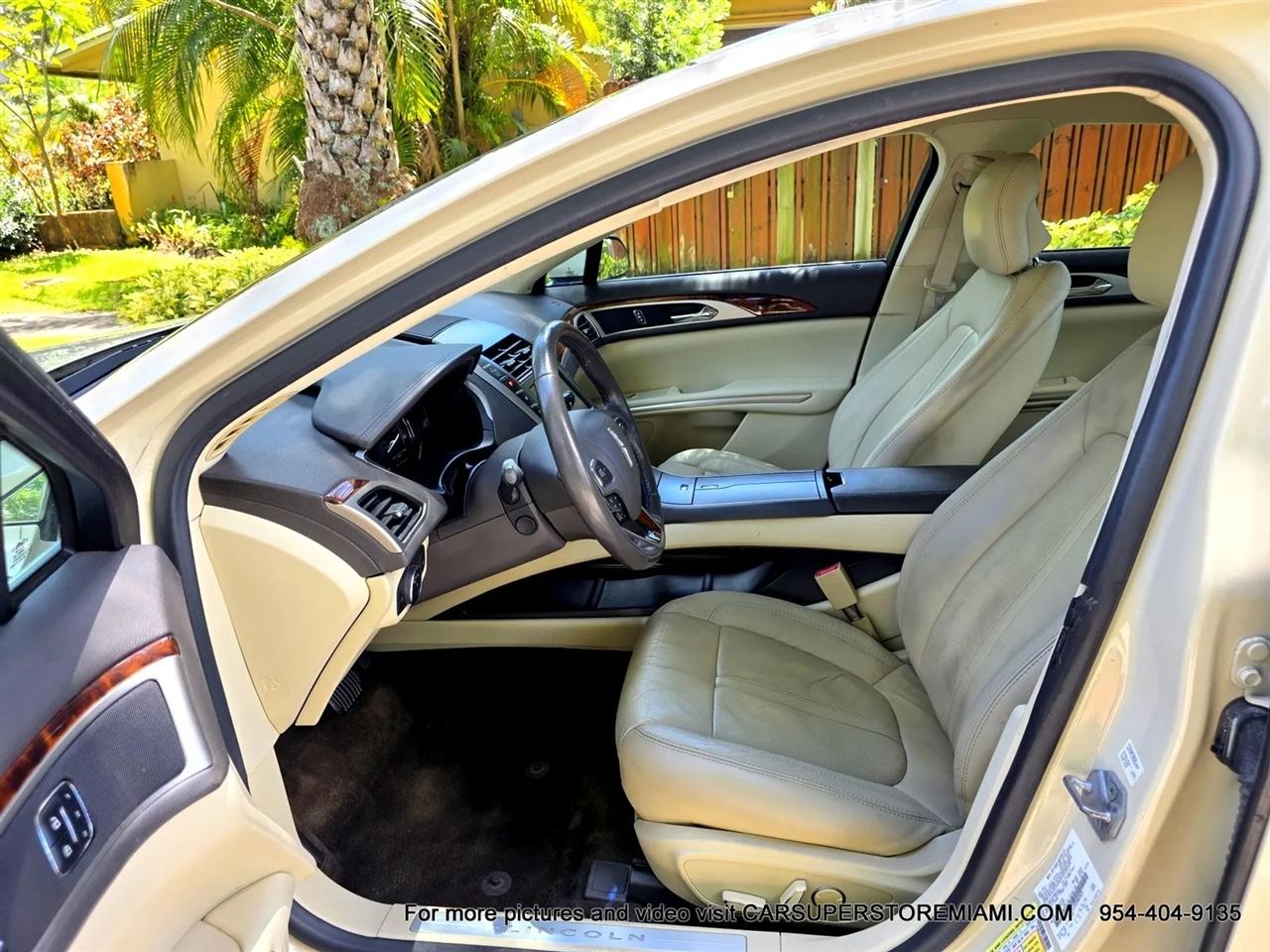 Lincoln MKZ Hybrid  2014