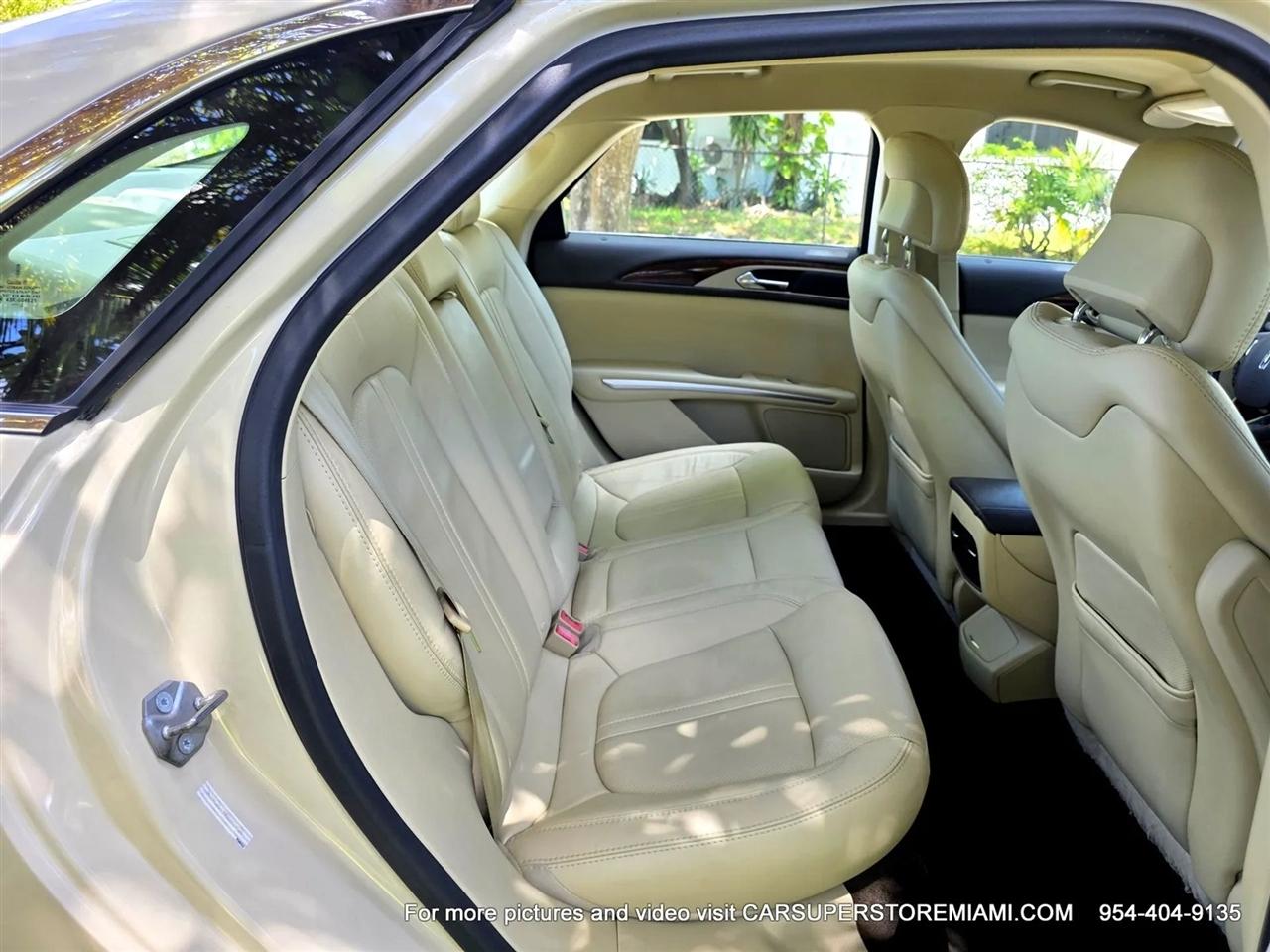 Lincoln MKZ Hybrid  2014