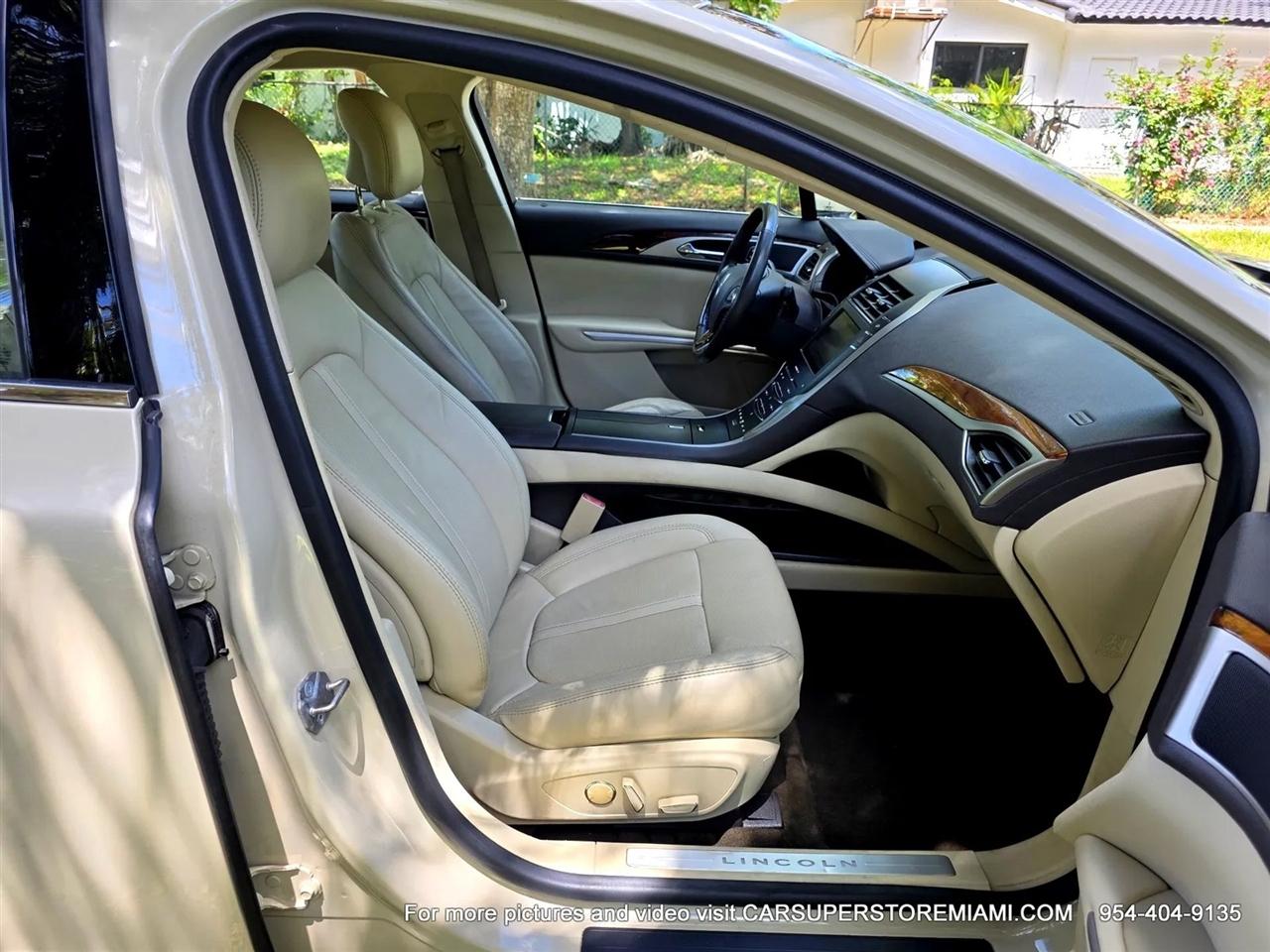 Lincoln MKZ Hybrid  2014