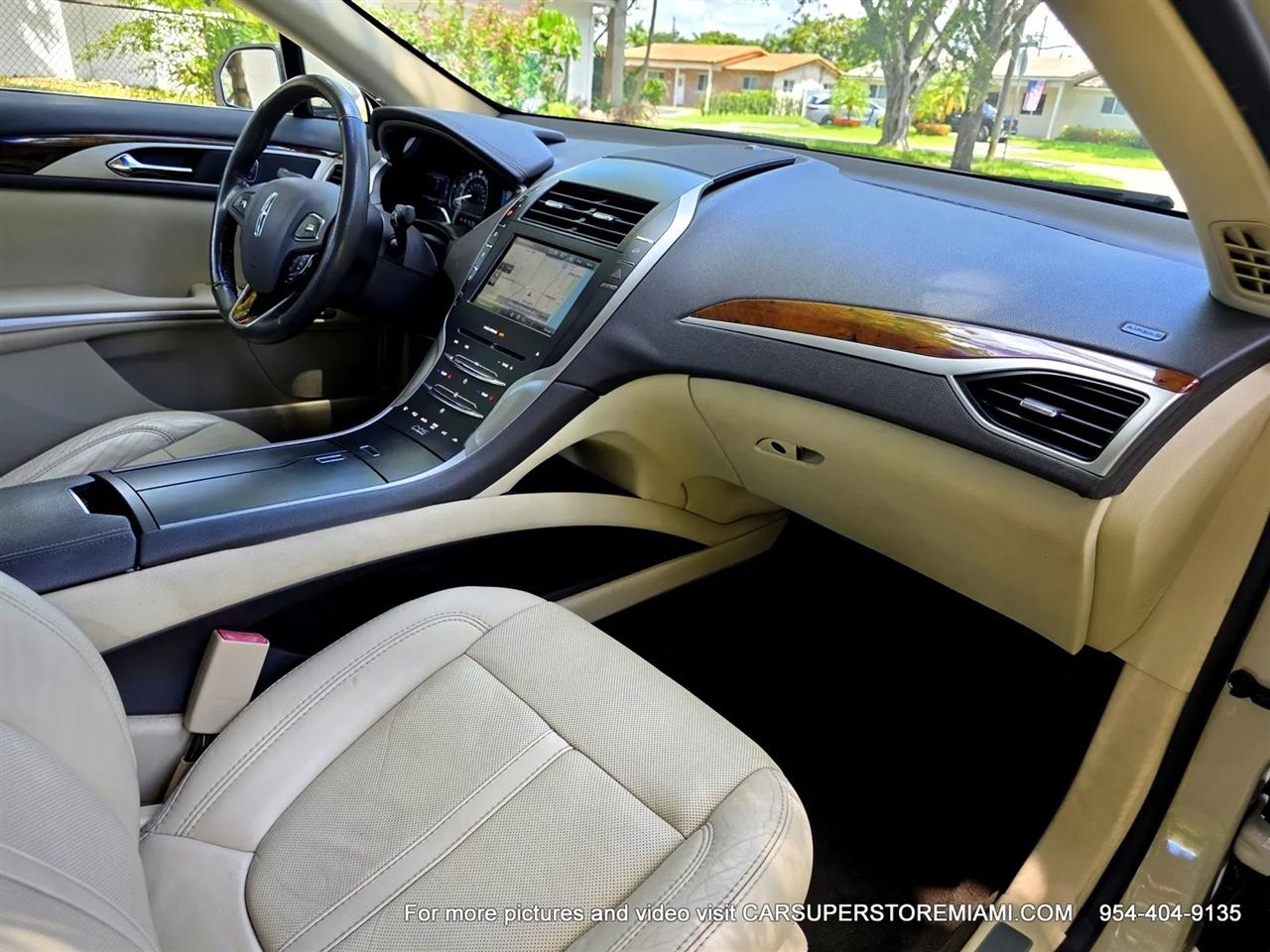 Lincoln MKZ Hybrid  2014