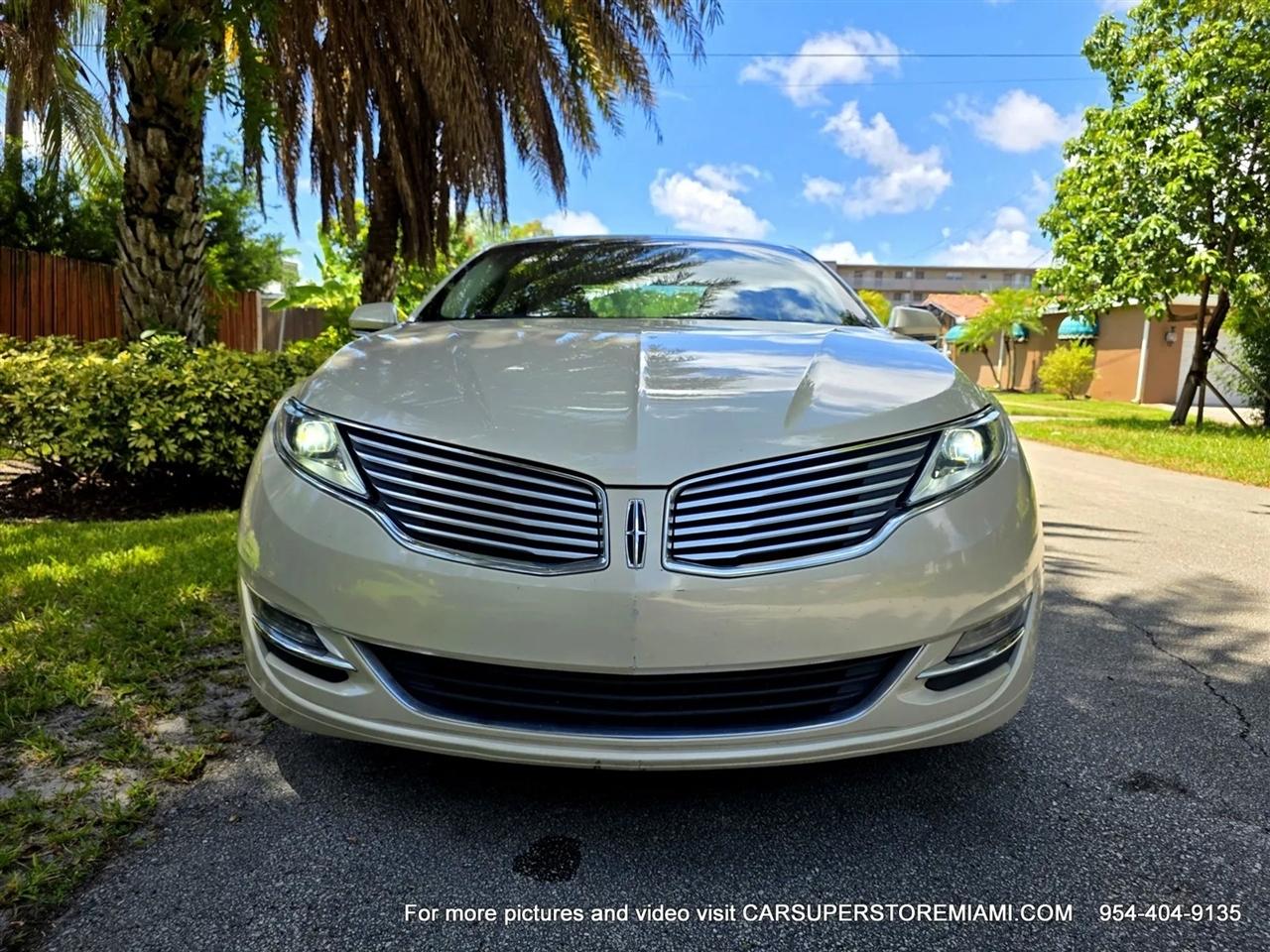 Lincoln MKZ Hybrid  2014