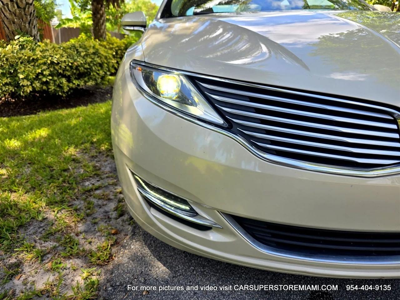 Lincoln MKZ Hybrid  2014