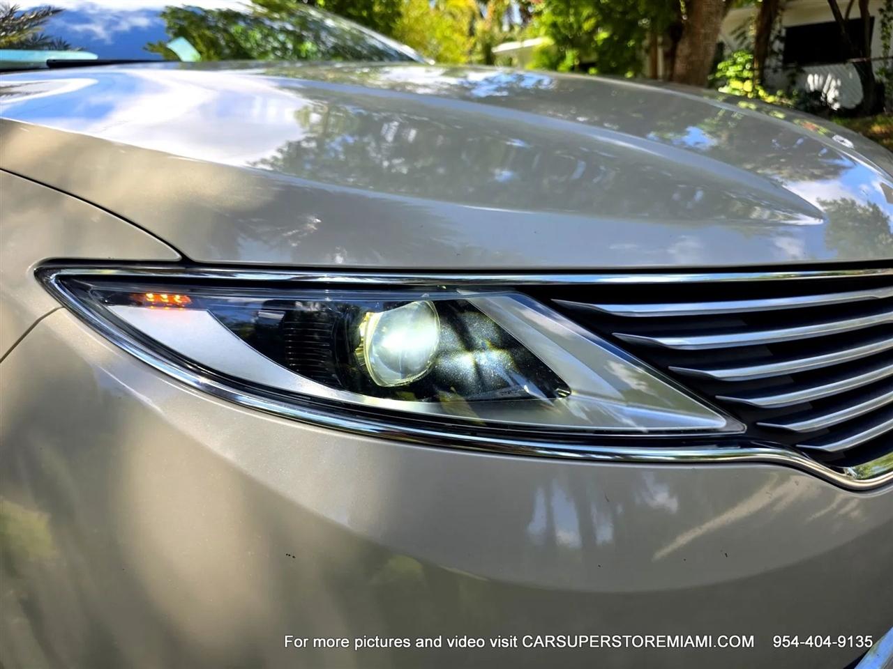 Lincoln MKZ Hybrid  2014