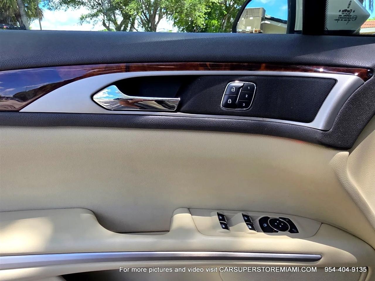 Lincoln MKZ Hybrid  2014