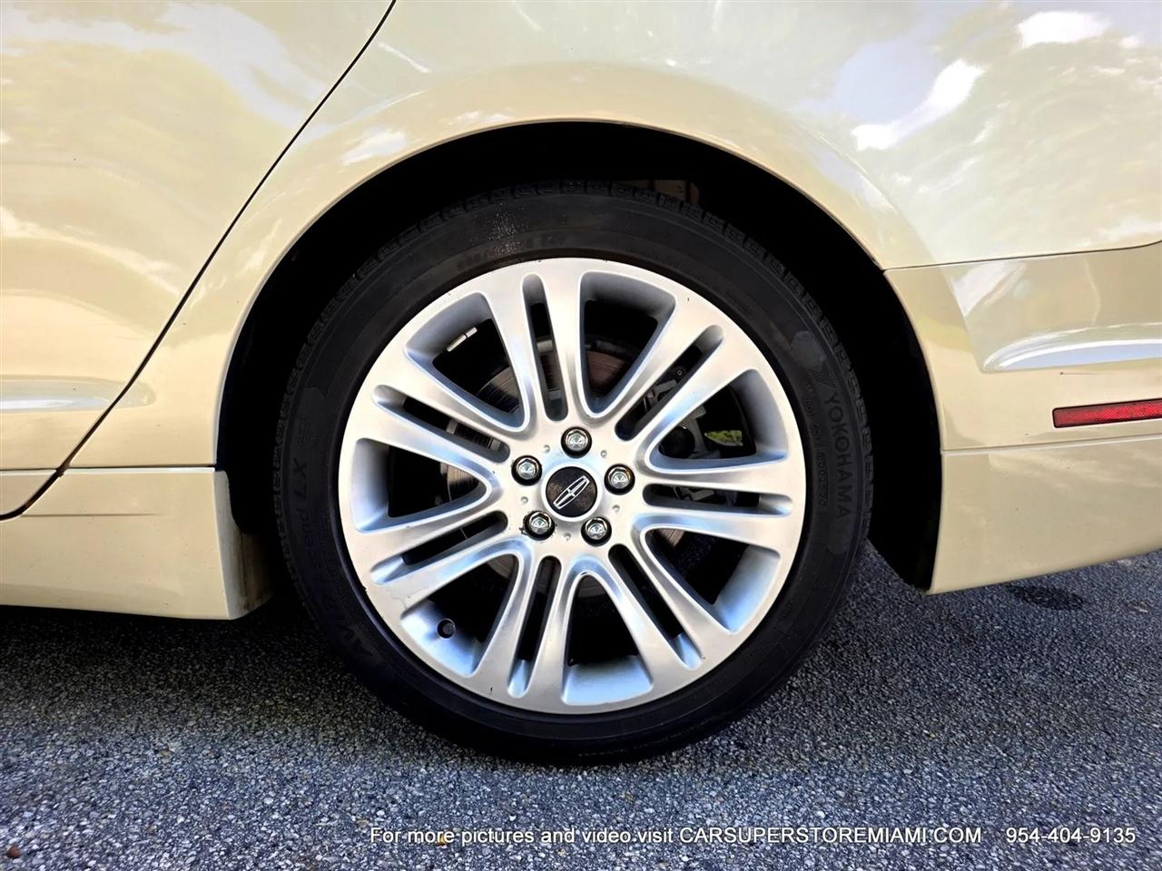 Lincoln MKZ Hybrid  2014