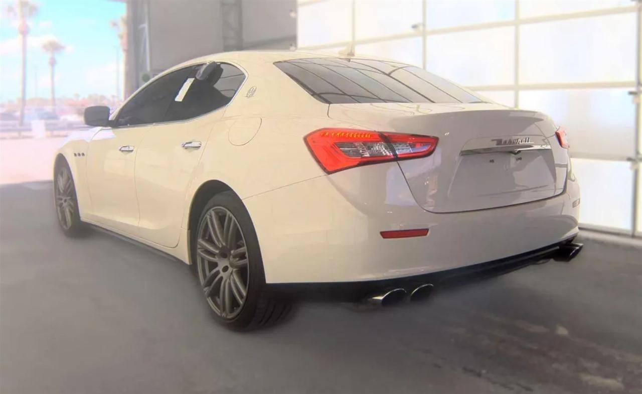 Maserati Ghibli  2016
