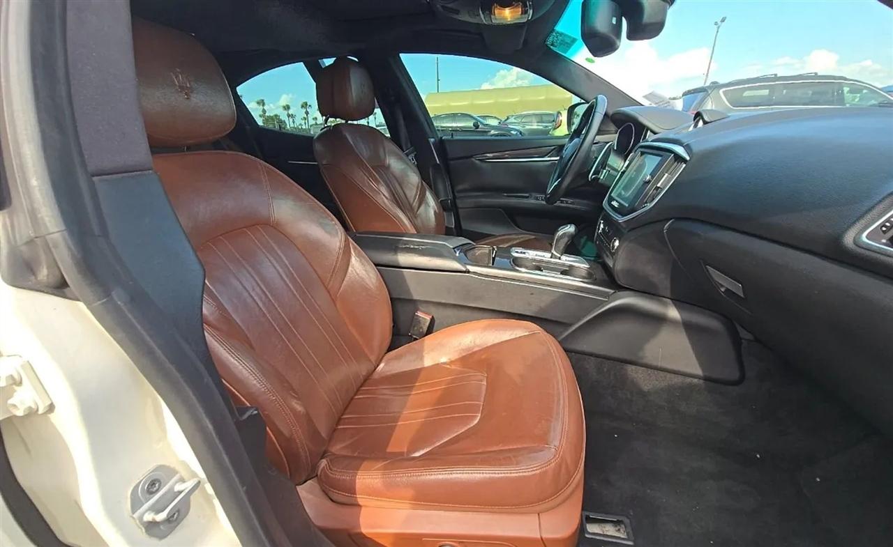 Maserati Ghibli  2016